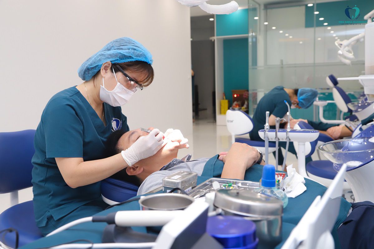 Đội ngũ bác sĩ giàu kinh nghiệm, tận tâm với khách hàng.